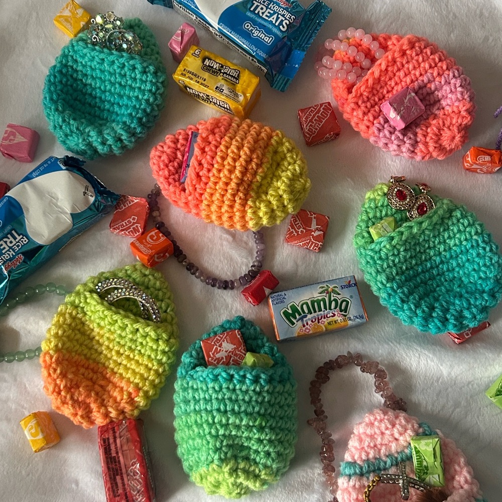 Easter Egg Hunt. 1 Crochet Easter Egg - Picture 2 of 7